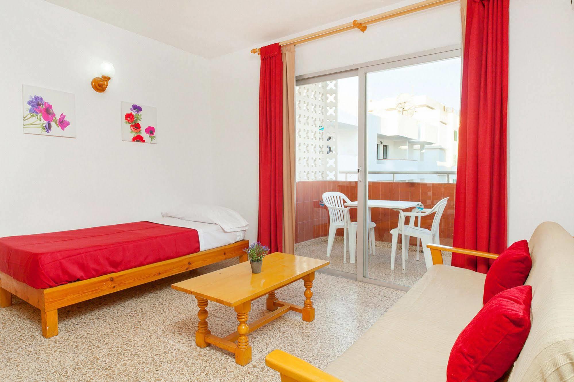 Apartamentos Puet San Antonio  Buitenkant foto