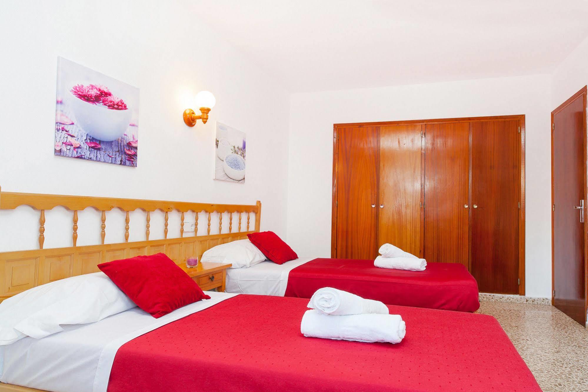Apartamentos Puet San Antonio  Buitenkant foto